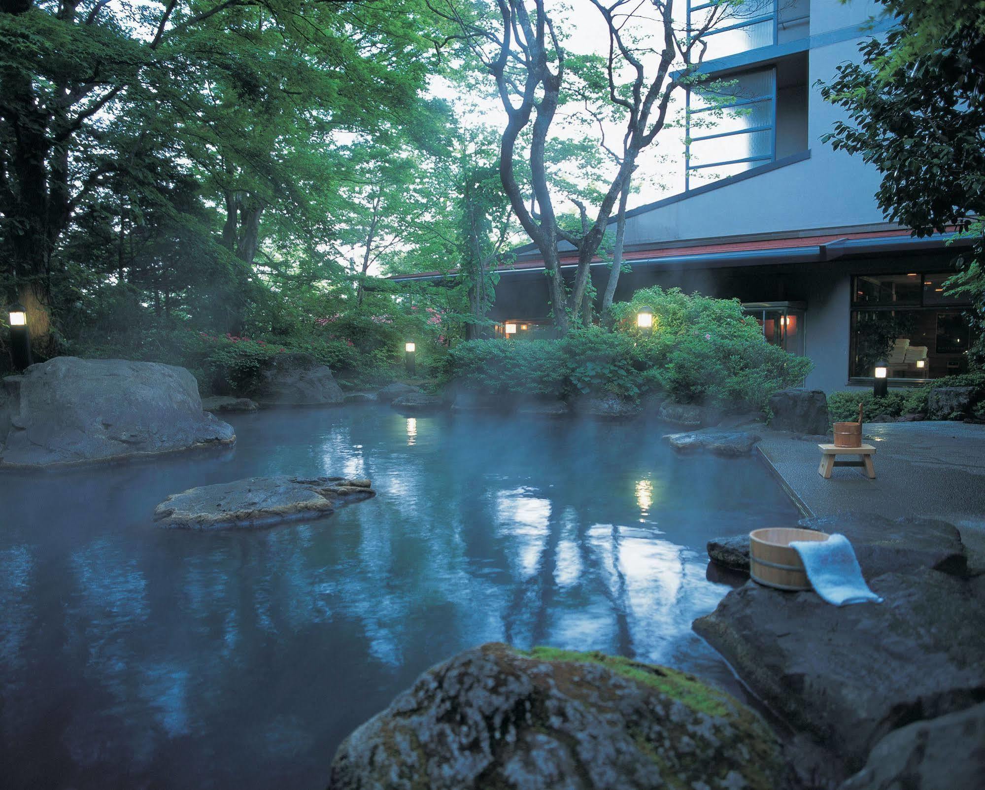 ホテル 那須温泉 山楽 那須町 エクステリア 写真