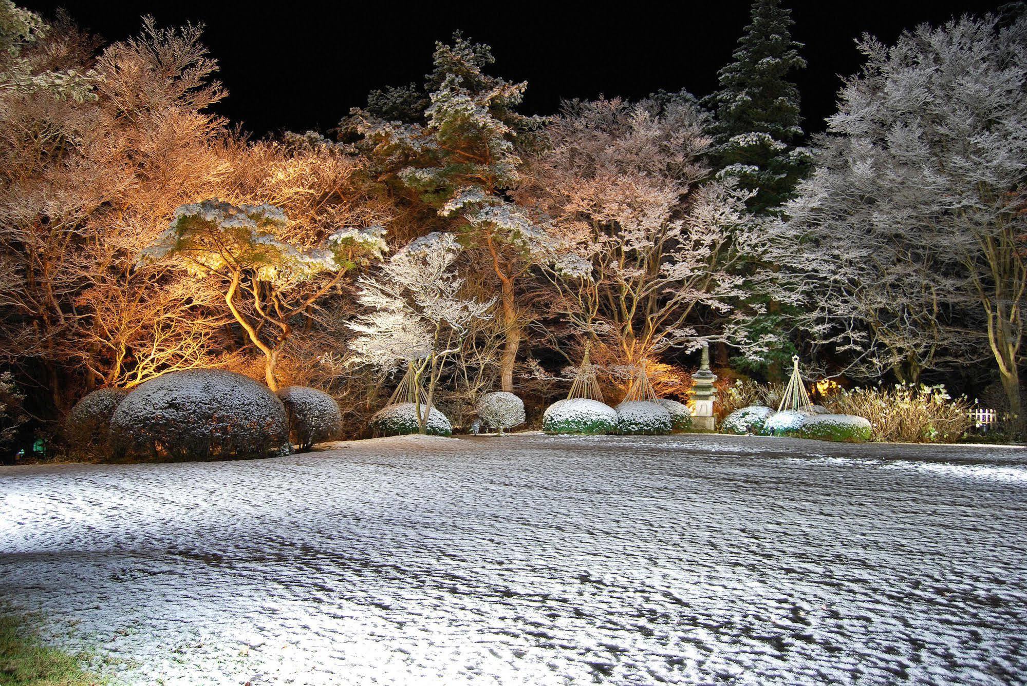 ホテル 那須温泉 山楽 那須町 エクステリア 写真