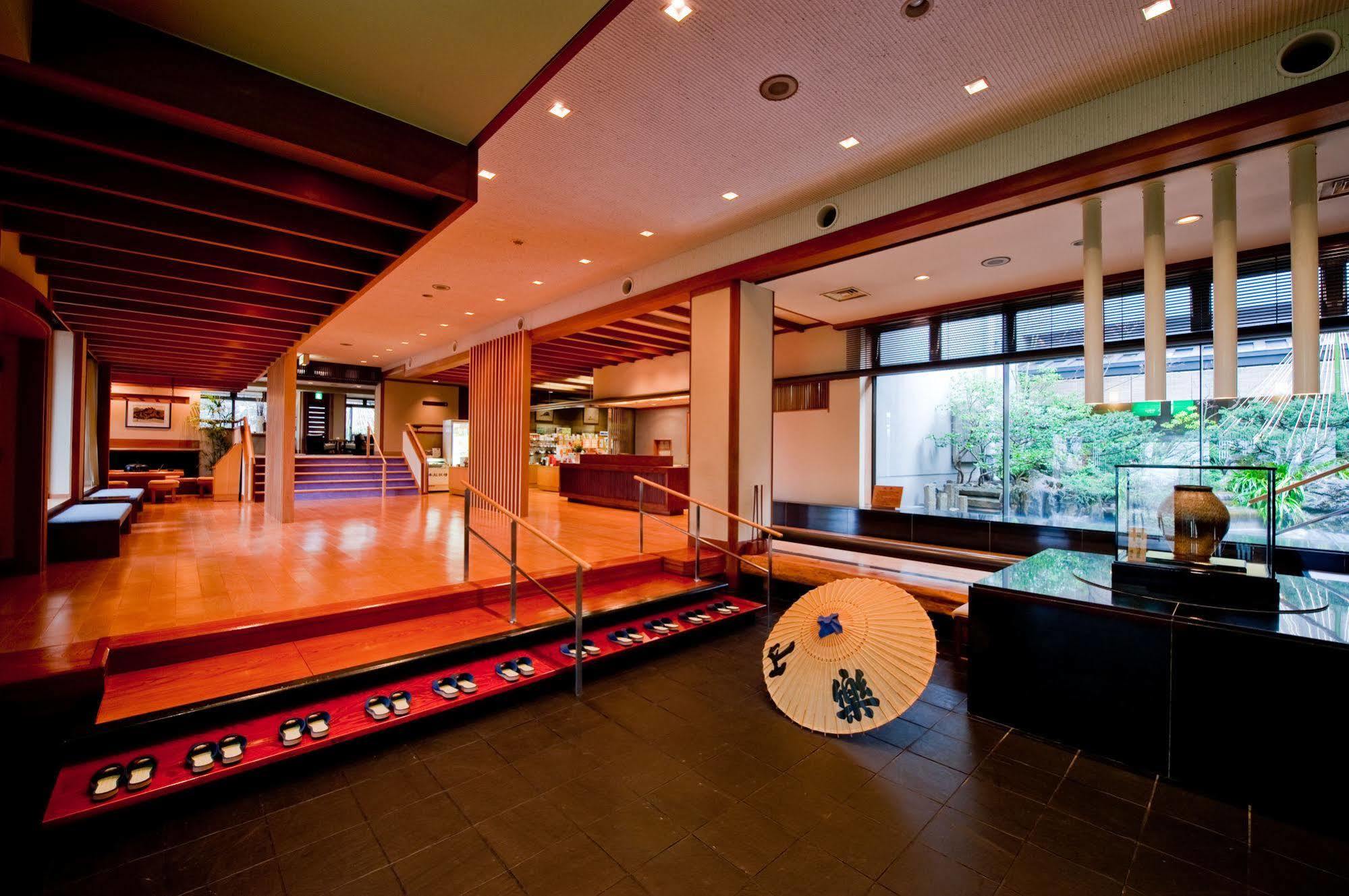 ホテル 那須温泉 山楽 那須町 エクステリア 写真